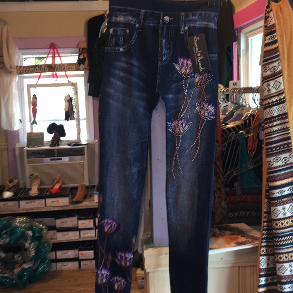 Sacred Threads Jeggings